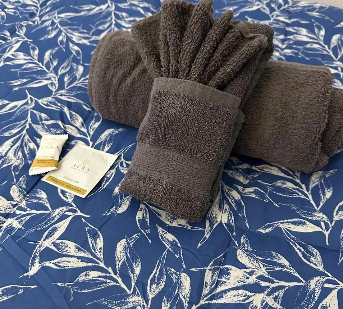 Ideal For Travelers, Local Vibes, Ensuite Bathroom Rom